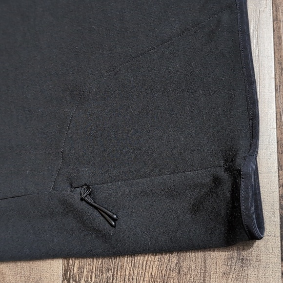 Hill City/ x Peloton Lightweight Half Zip Merino Wool Blend Size XL In Black - Picture 8 of 12